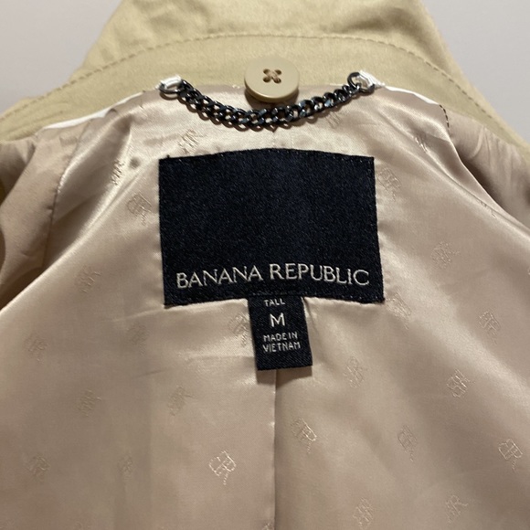 Banana Republic Lined Trench - Picture 5 of 9